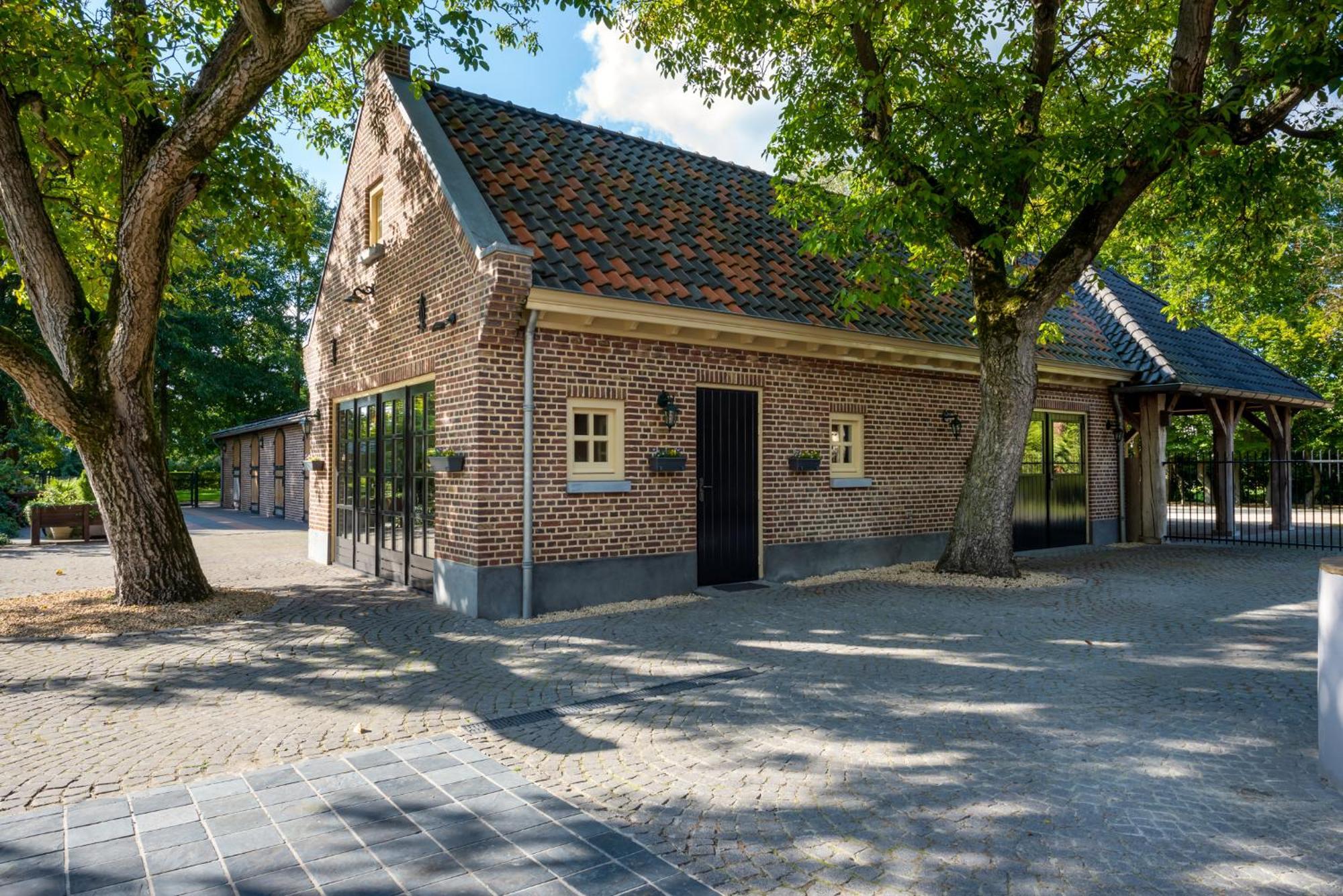 Warm, Authentiek Huis In Landelijke Omgeving Sint-Oedenrode 外观 照片